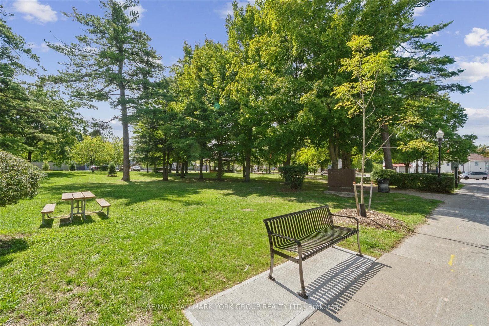 948 Lake Drive Unit 101 photo 32