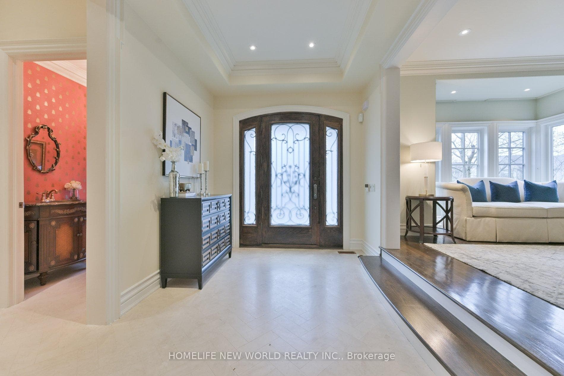 33 Evita Court photo 3