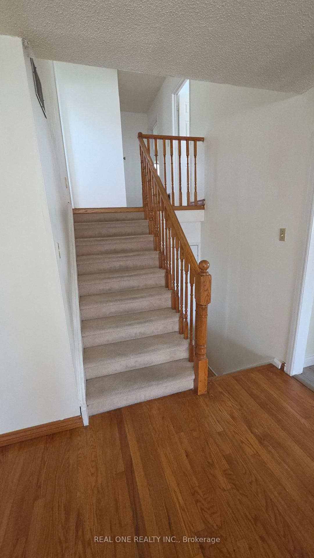 4157 Sandover Court photo 6