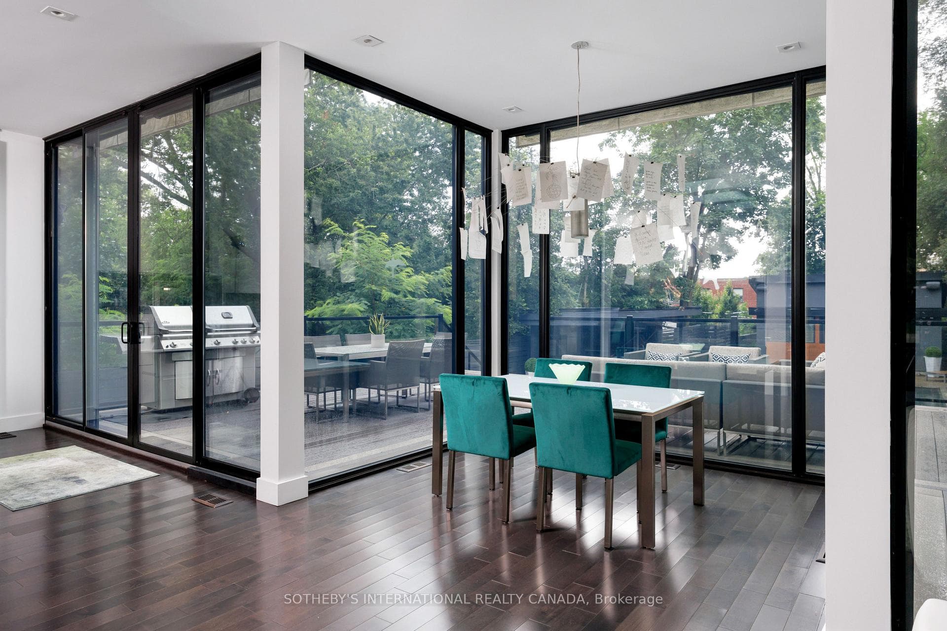 5 Hartfield Road photo 8