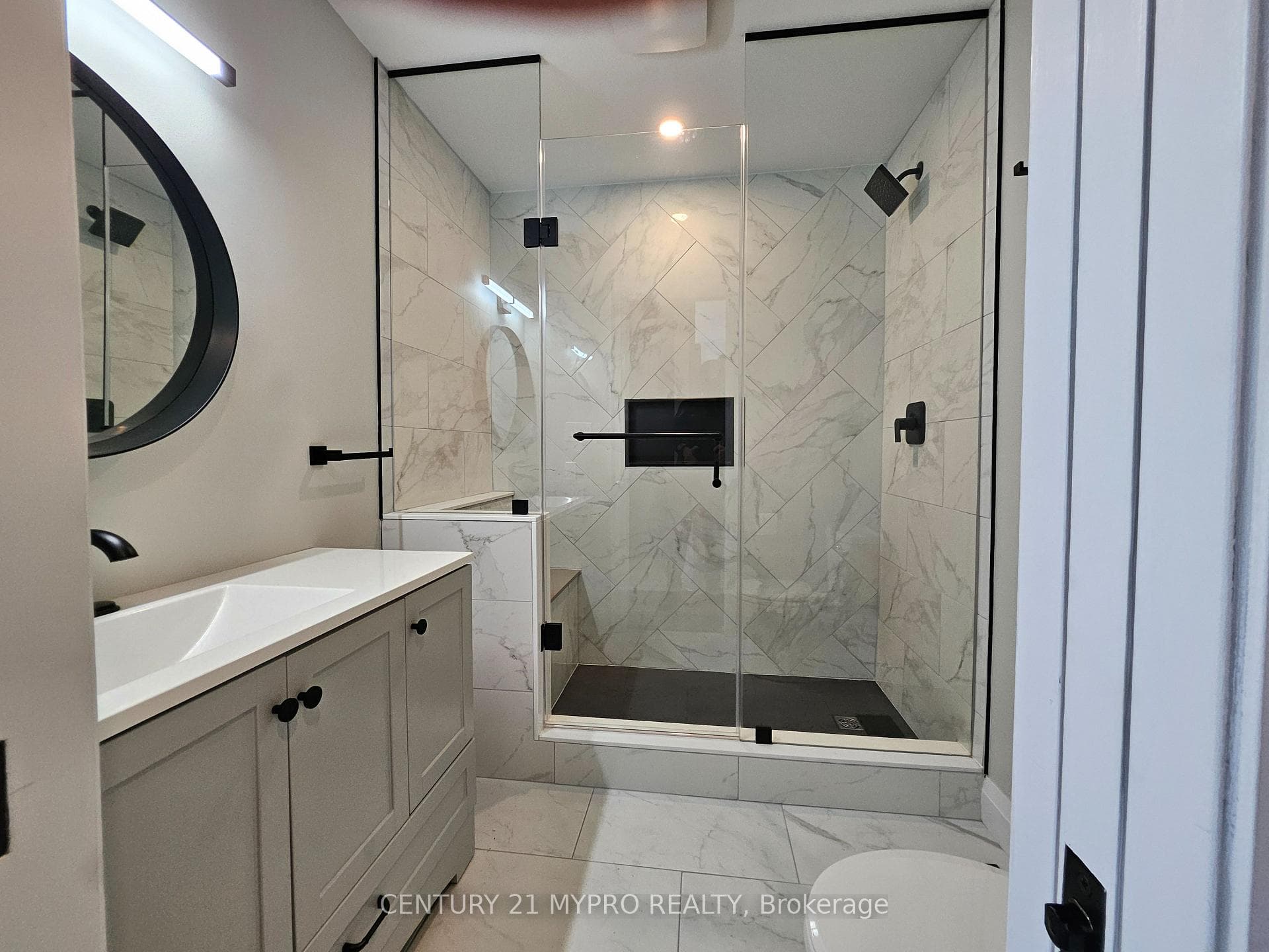 2135 Cobblestone Drive photo 22