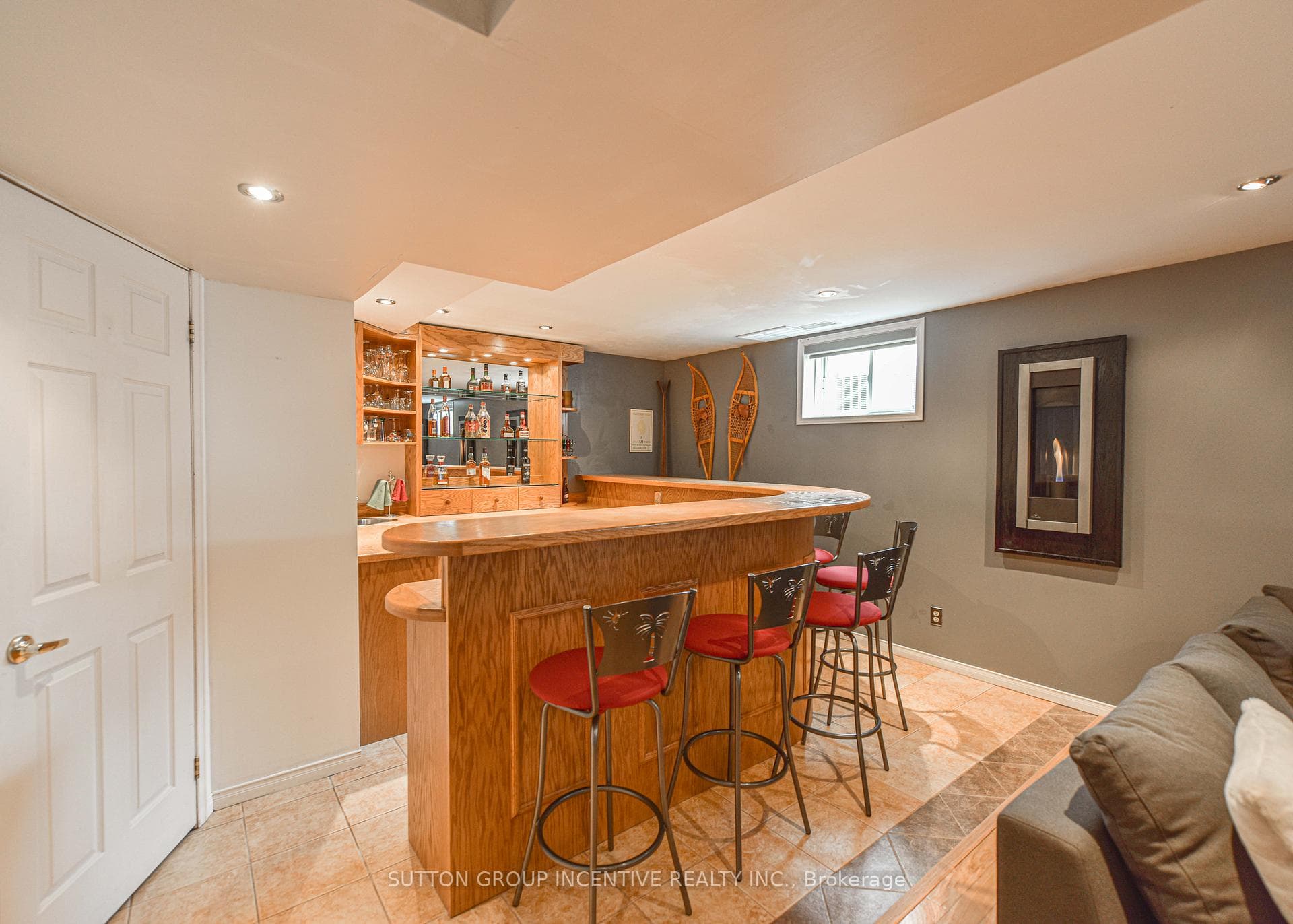 36 Crompton Drive photo 30