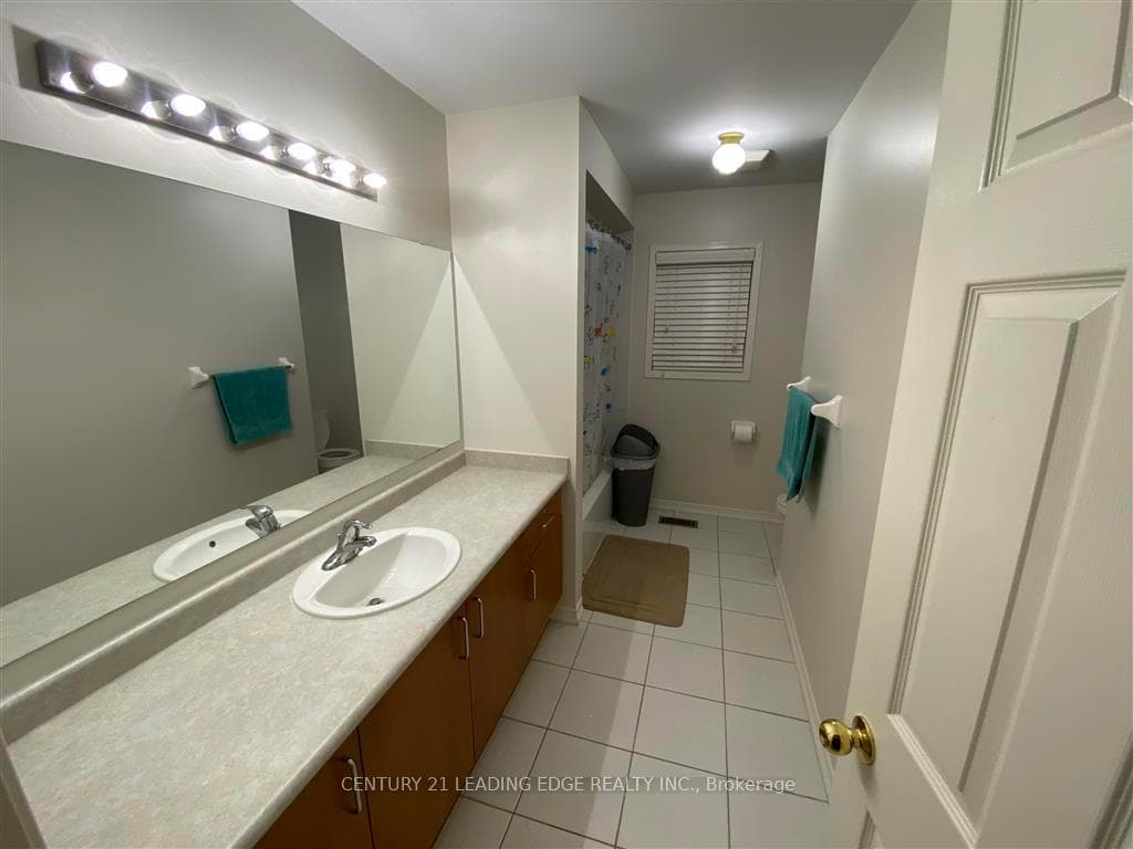 11 Goodhart Crescent photo 20