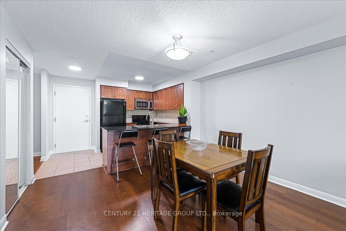 525 Wilson Avenue Unit 219 photo 11