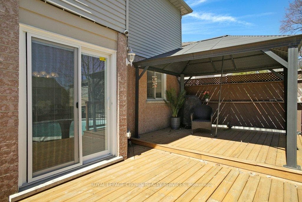96 Forestview Drive photo 42