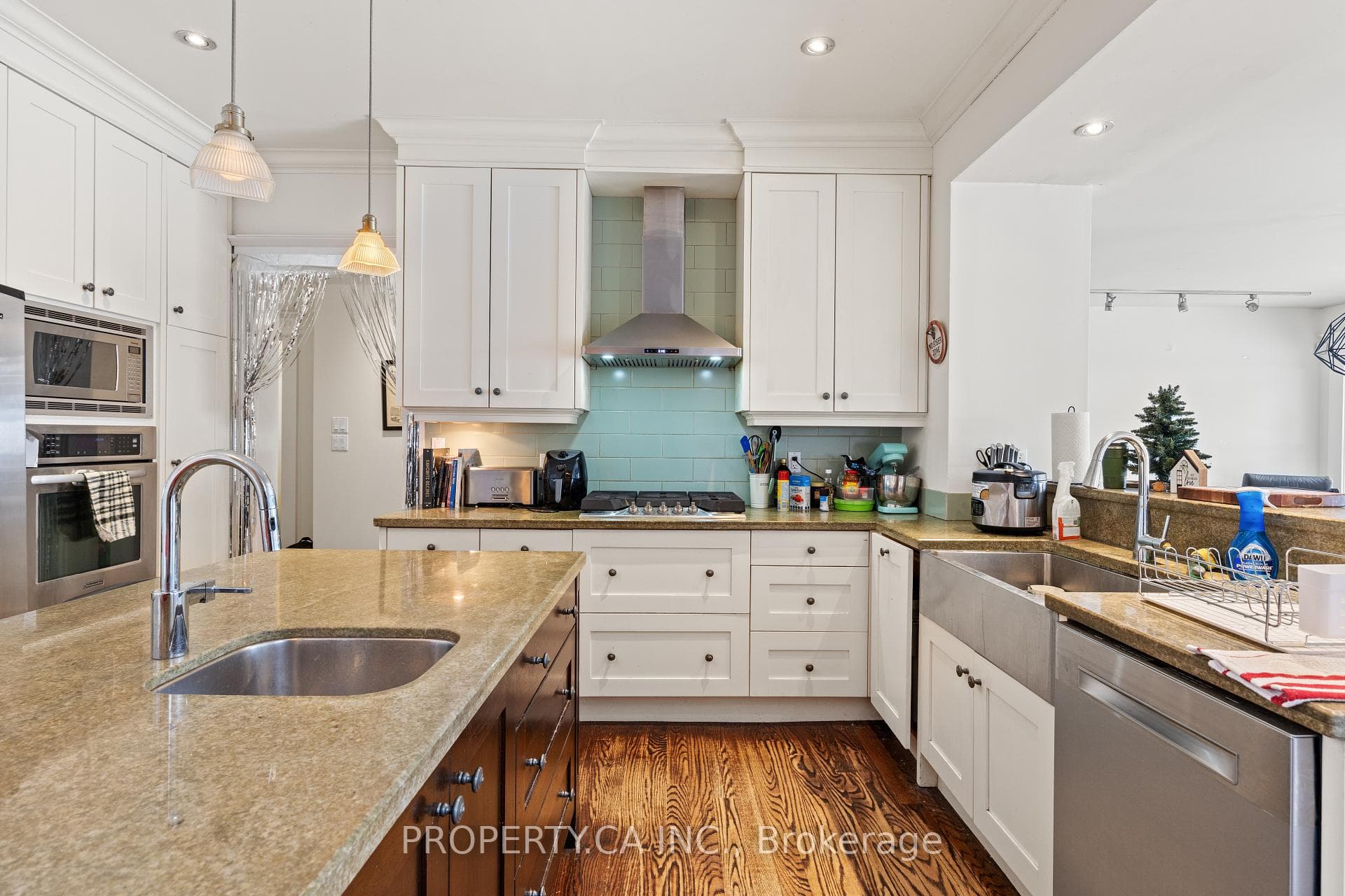 423 Palmerston Boulevard Unit #Main photo 8