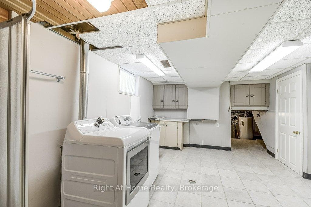 207 Montmorency Drive photo 27