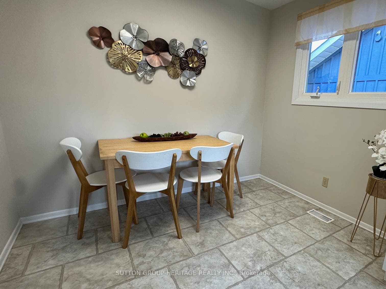 404 Trent Street photo 10