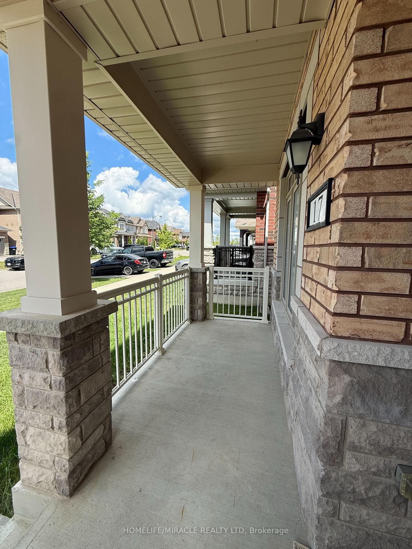 17 Casserley Crescent photo 7