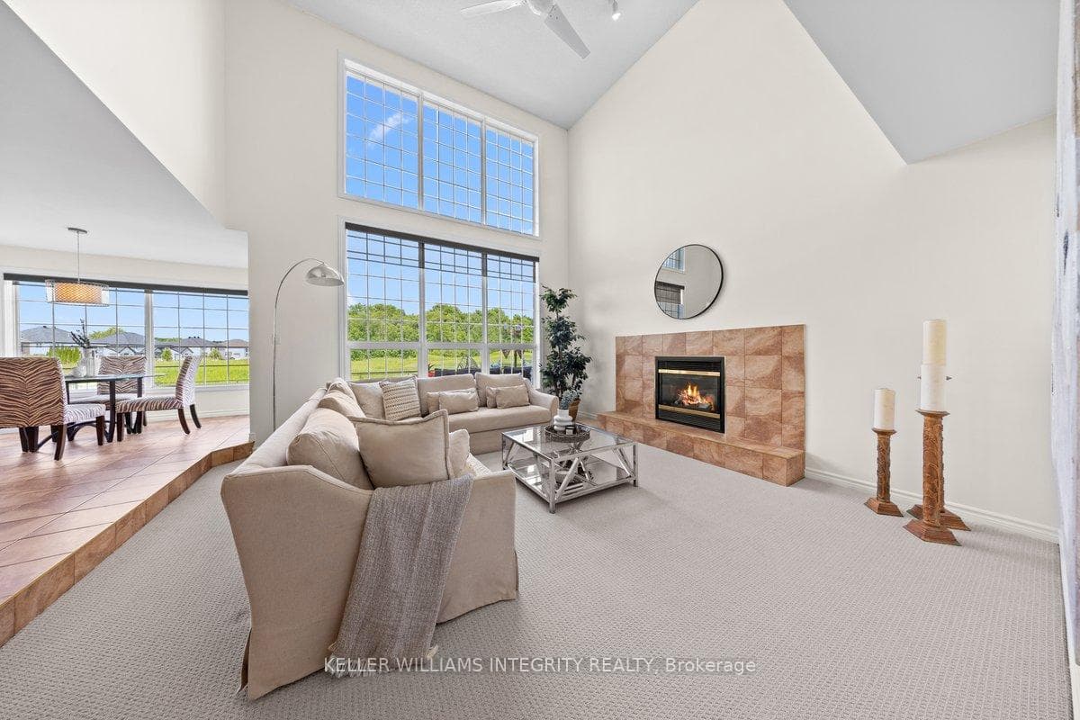16 Blackshire Circle photo 18