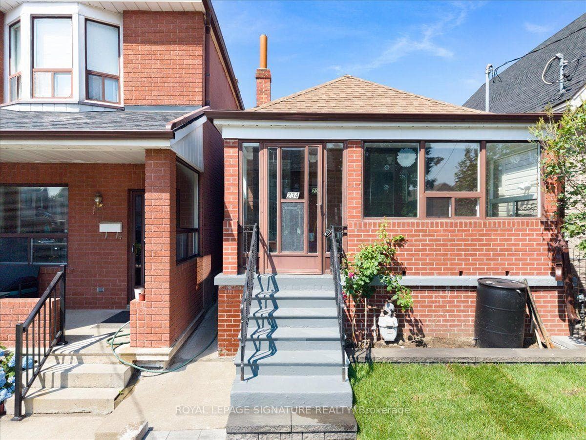 234 Nairn Avenue photo 3