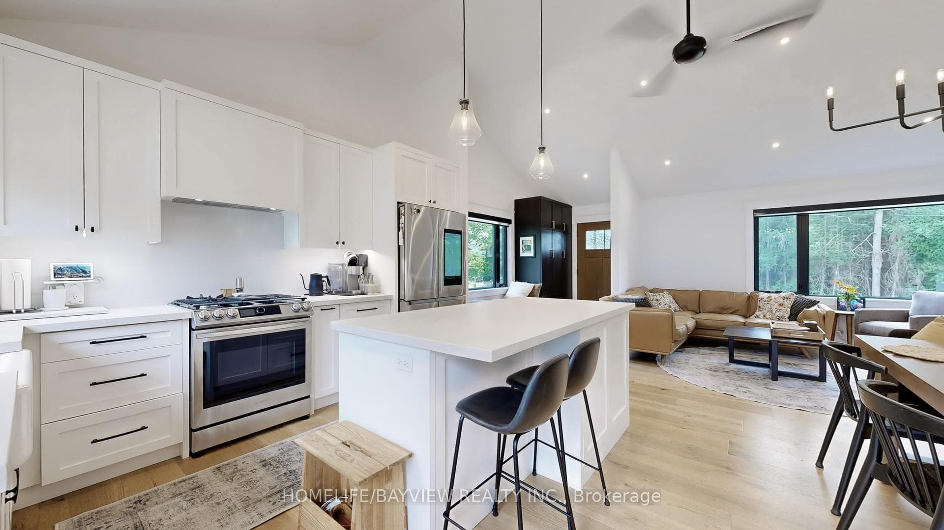 1371 Gill Road photo 11