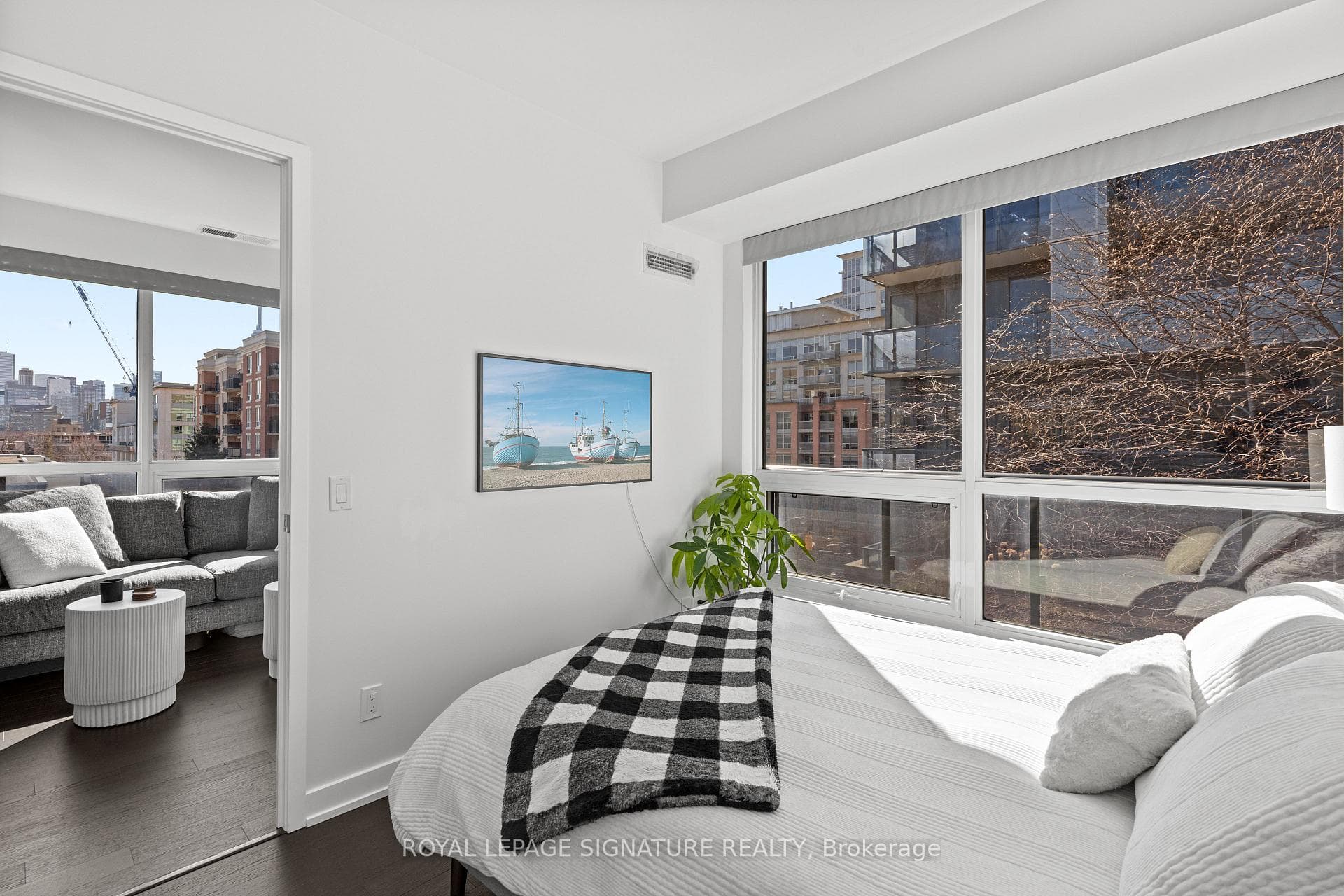 1030 King Street Unit 411 photo 19