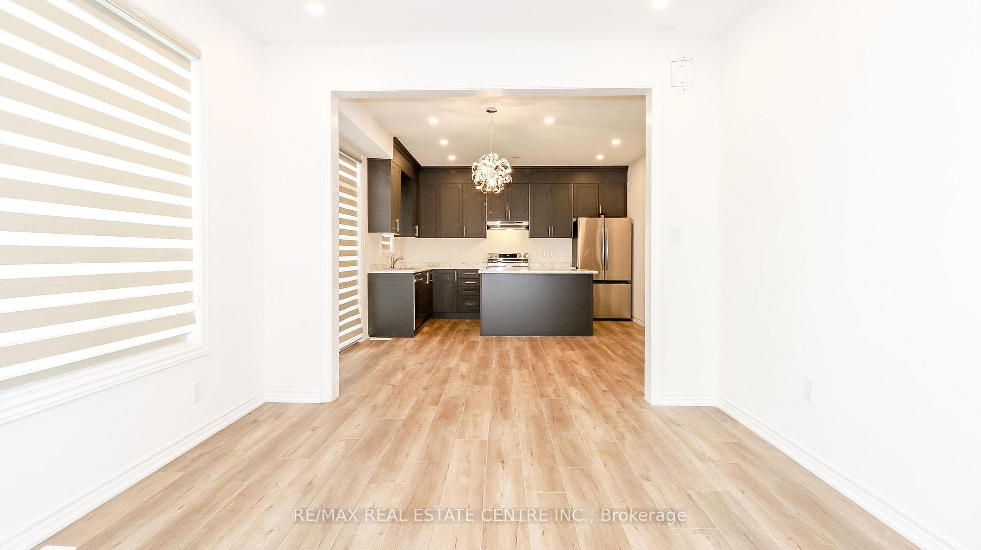 242 Duncan Street photo 12