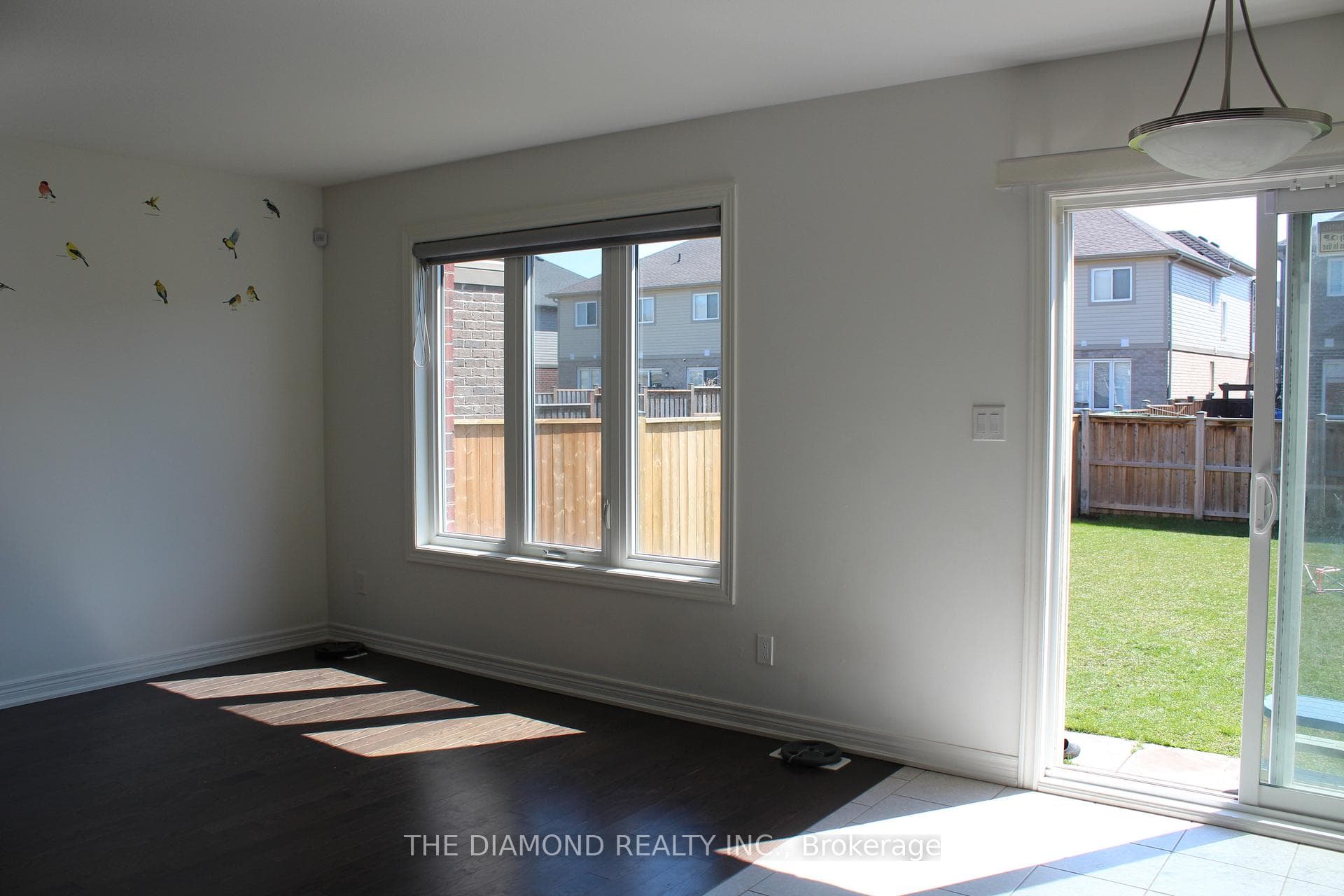 99 Heron Street photo 17