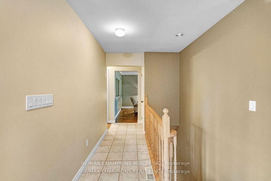 16548 7th Concession Road photo 21