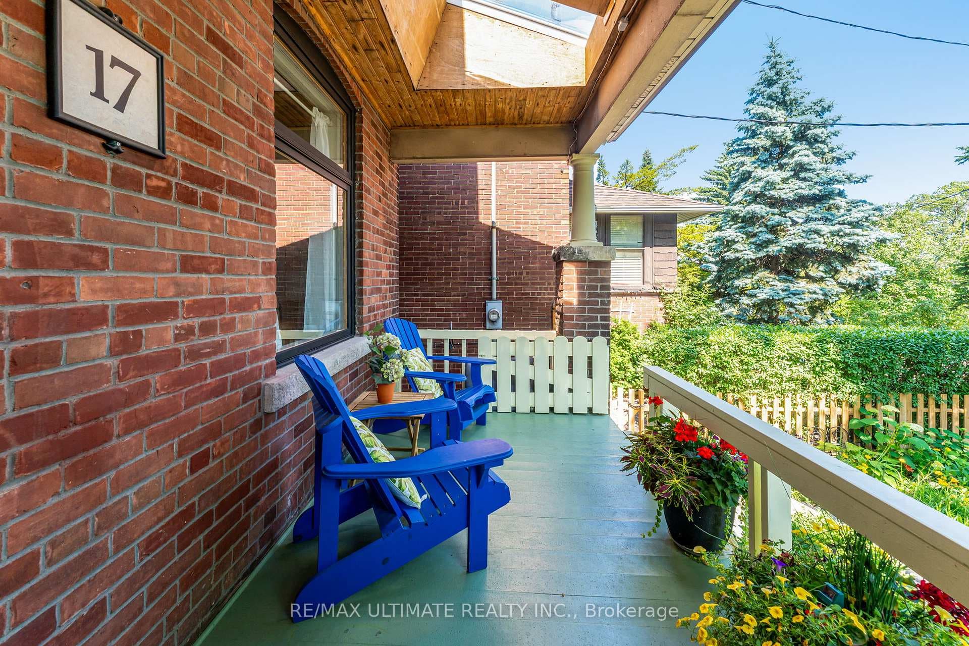 17 Beach View Crescent photo 3