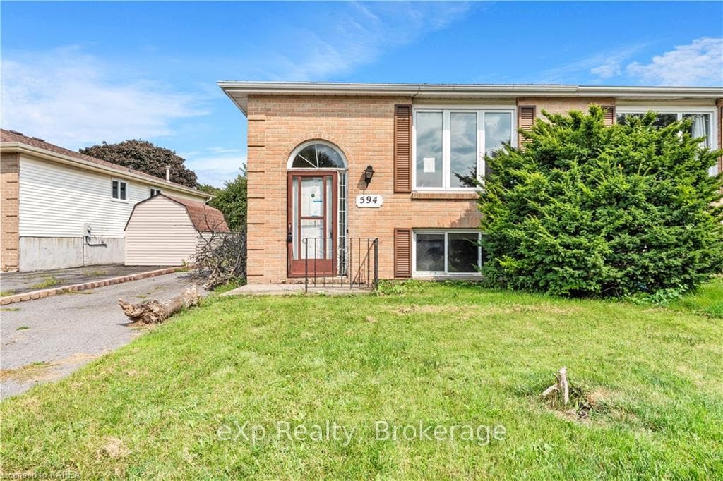 594 GAVIN Court photo 2