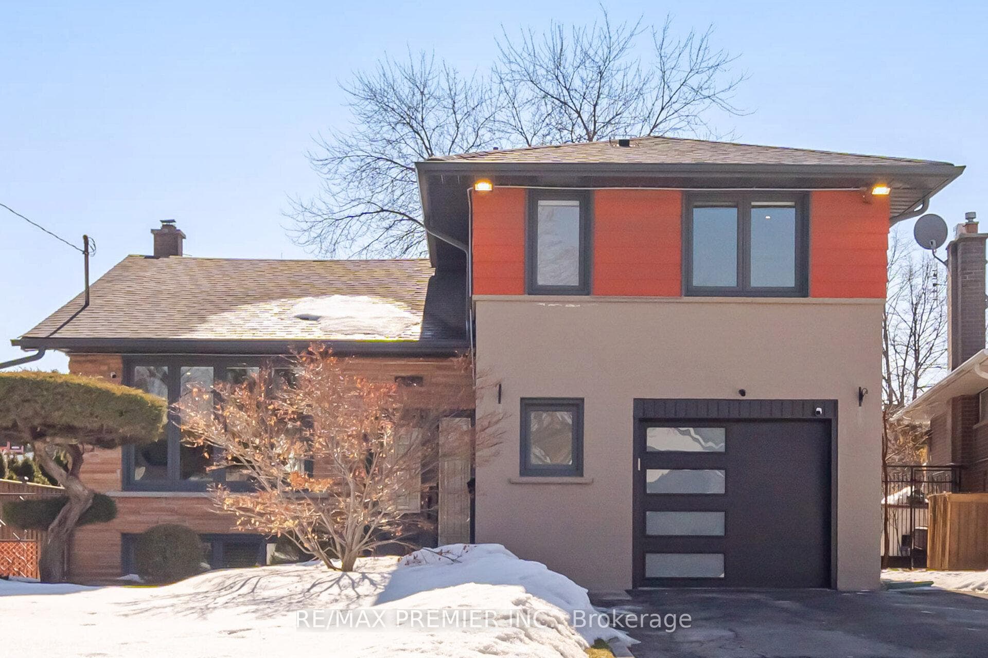 267 Jeffcoat Drive photo 1