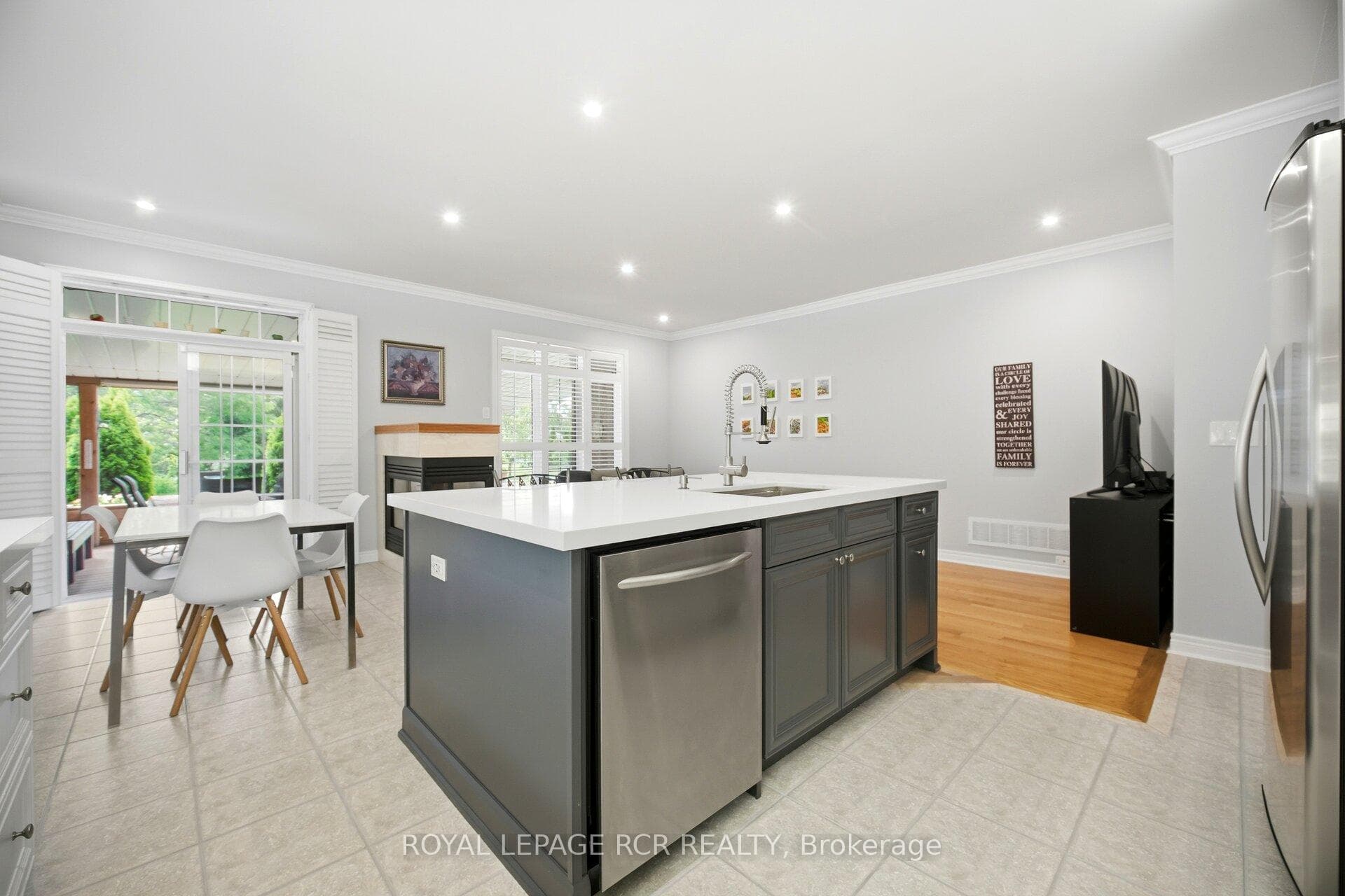 939 Brass Winds Place photo 14