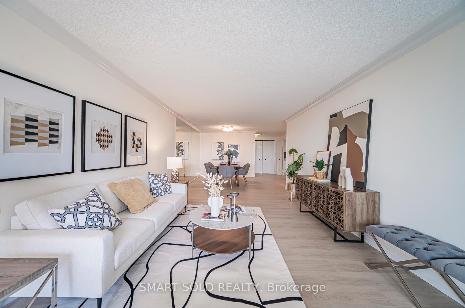 5444 Yonge Street Unit 1703 photo 10