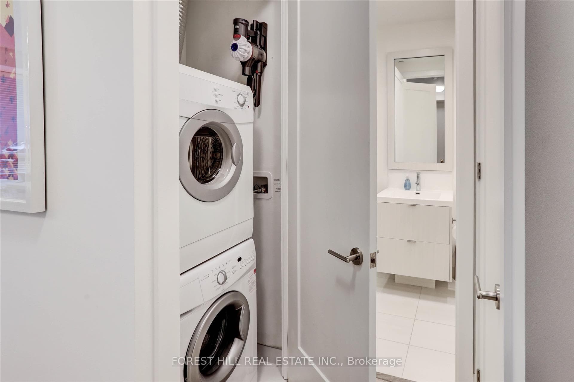 38 Cameron Street Unit 213 photo 25