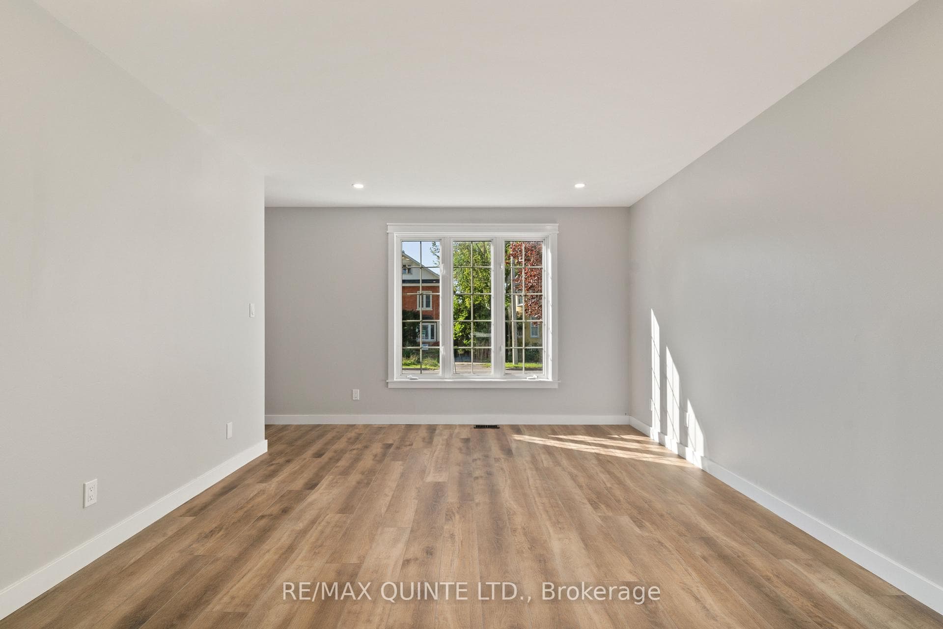 92 Victoria Avenue photo 7
