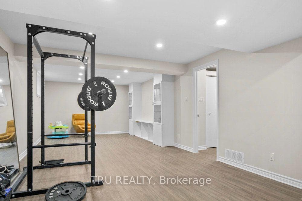 731 Brittanic Road photo 30