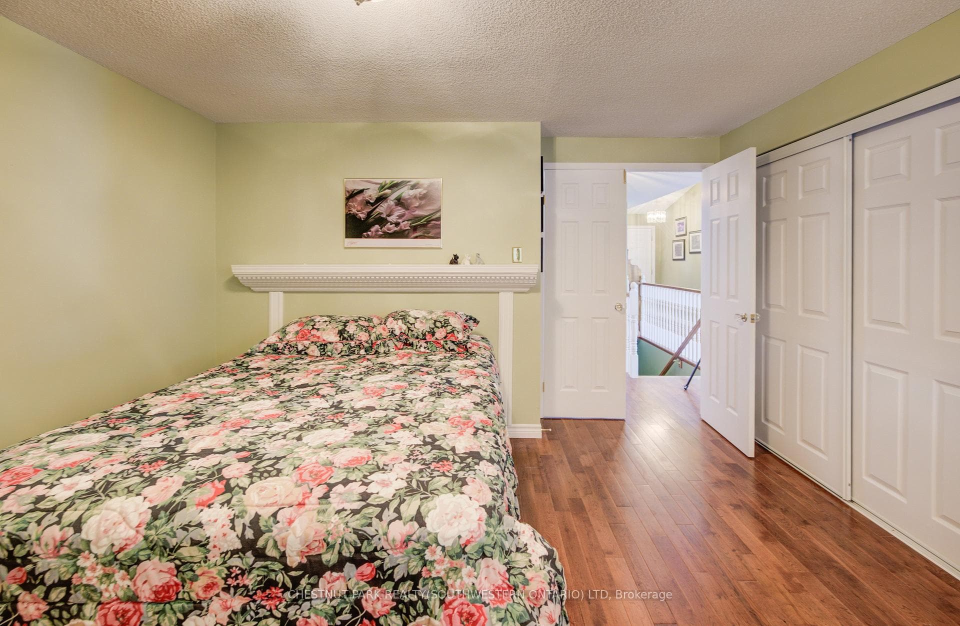 264 Newport Place photo 20