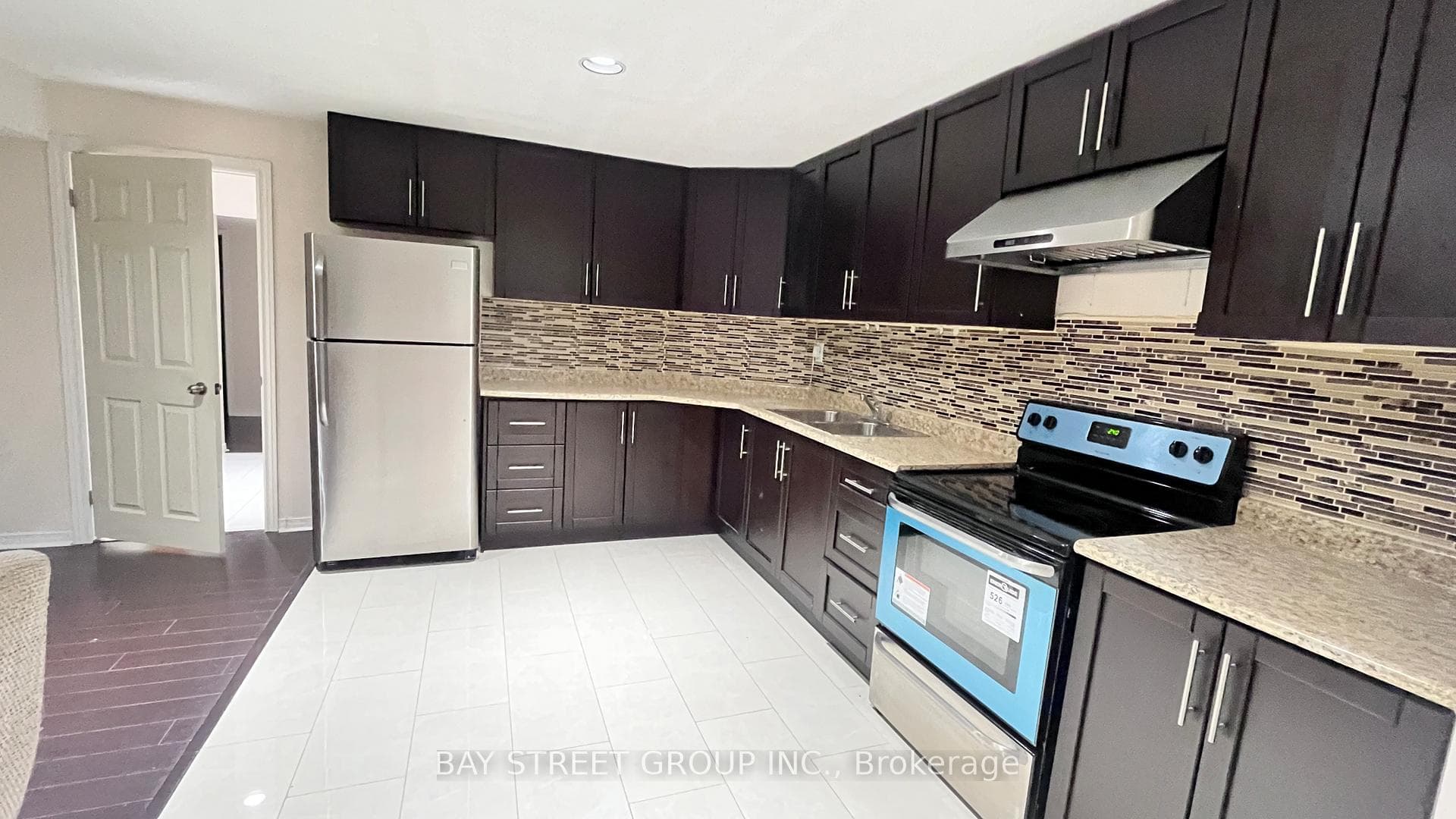 2143 Rodick Road photo 5