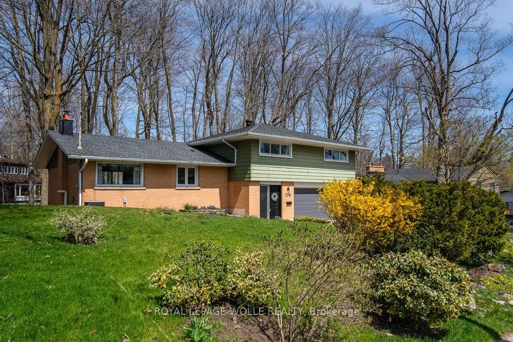 176 Greenbrook Drive photo 1