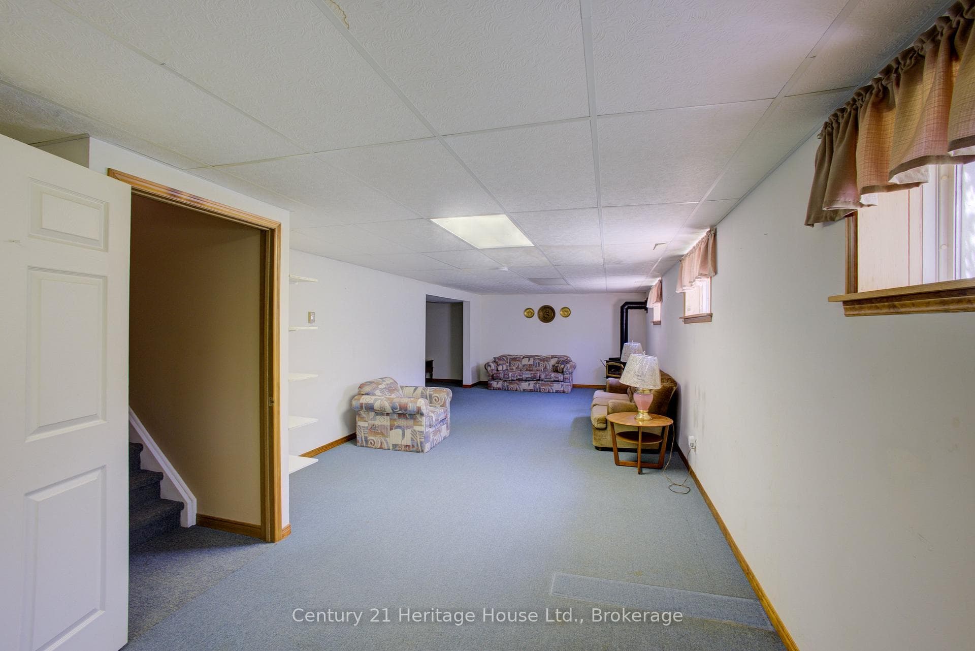 320 Arthur Street photo 28
