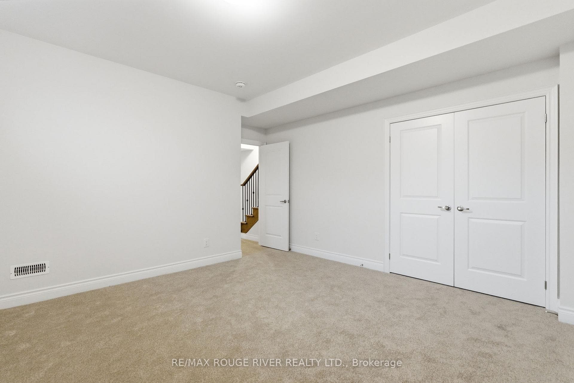 15 Brabin Circle photo 46