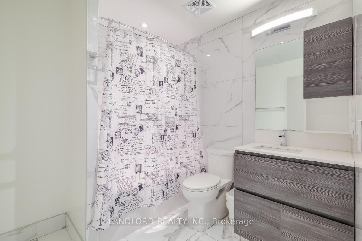 630 Kingston Road Unit 304 photo 15