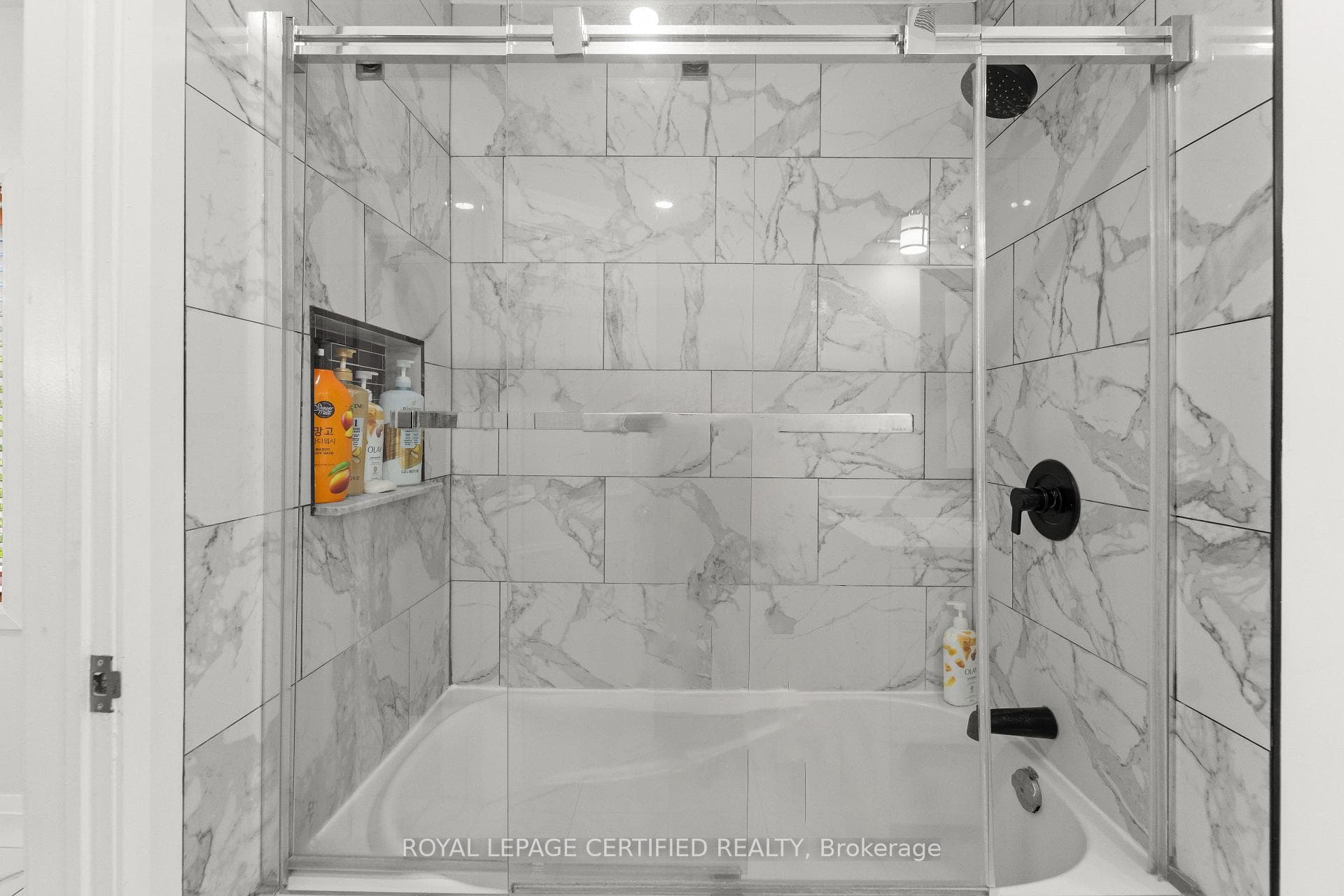 25 Eby Street photo 38