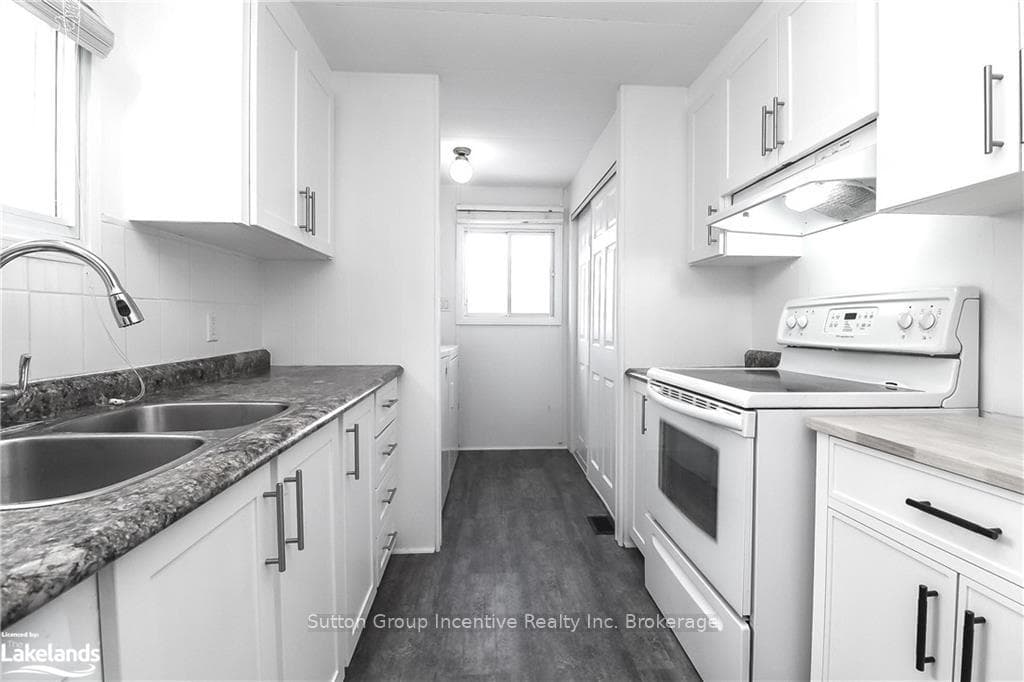 6 WEEPING WILLOW Court photo 7