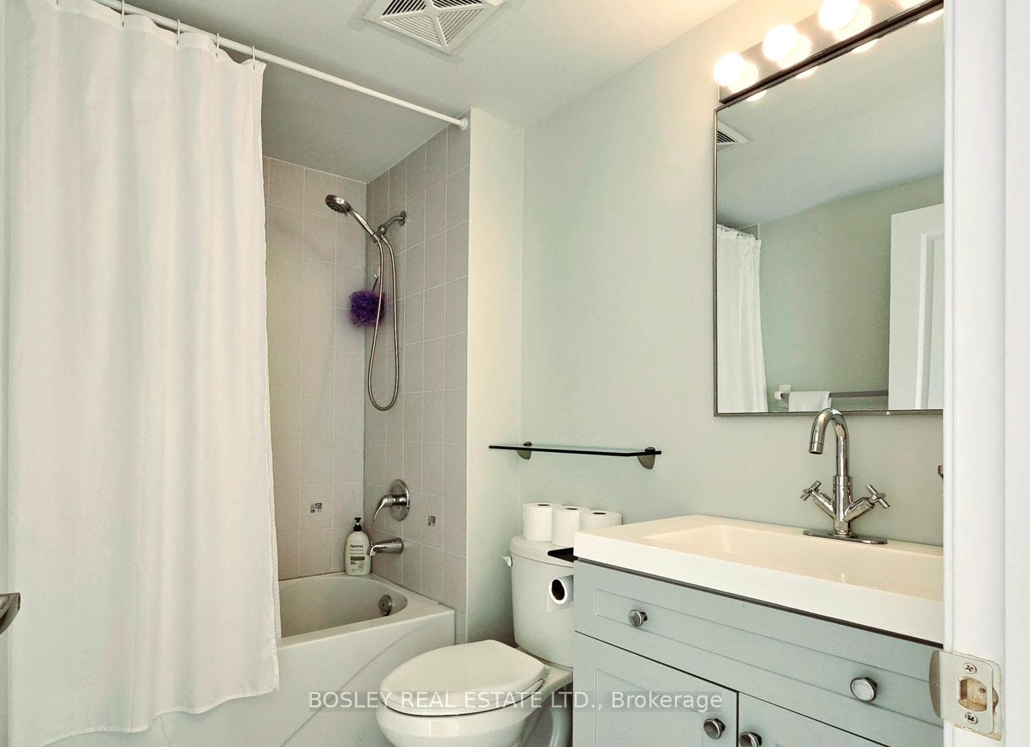 2240 Lake Shore Boulevard Unit 1903 photo 10