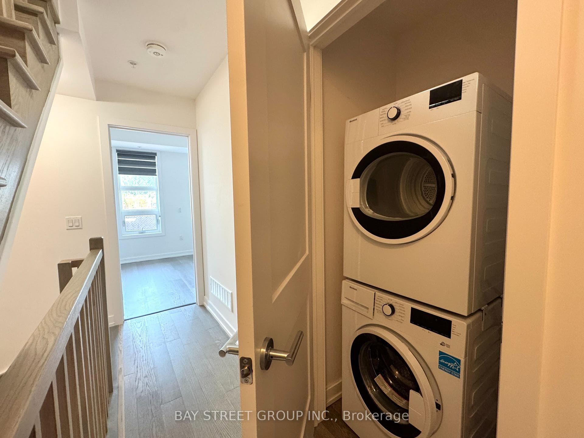 57 Finch Avenue Unit 33 photo 16