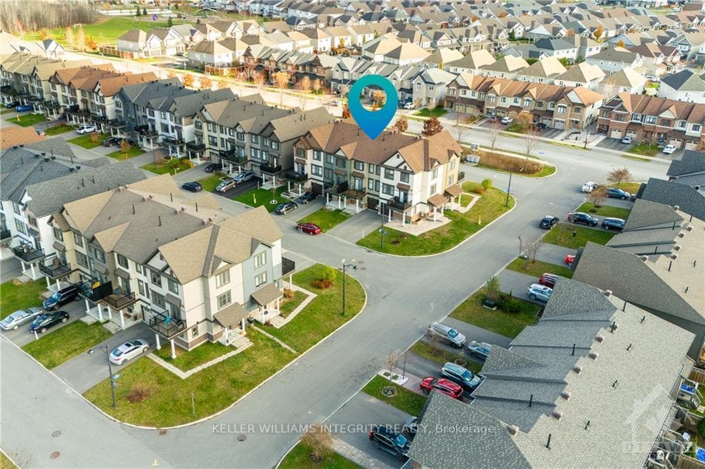 303 CITRINE Street photo 3