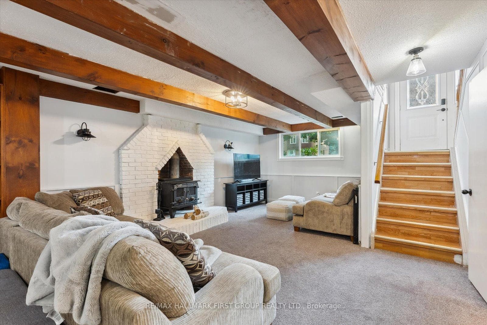 92 Muir Crescent photo 22