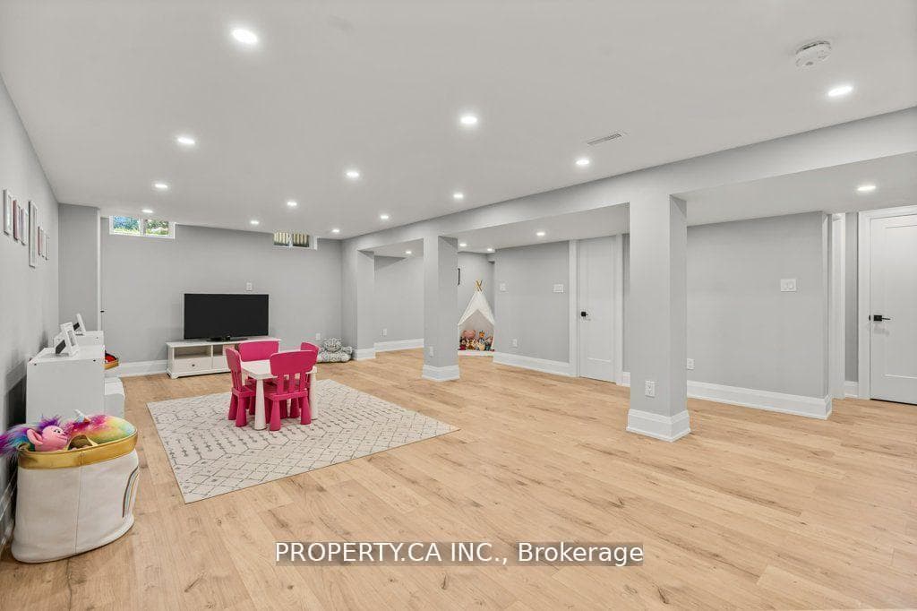 250 Rambler Court photo 21