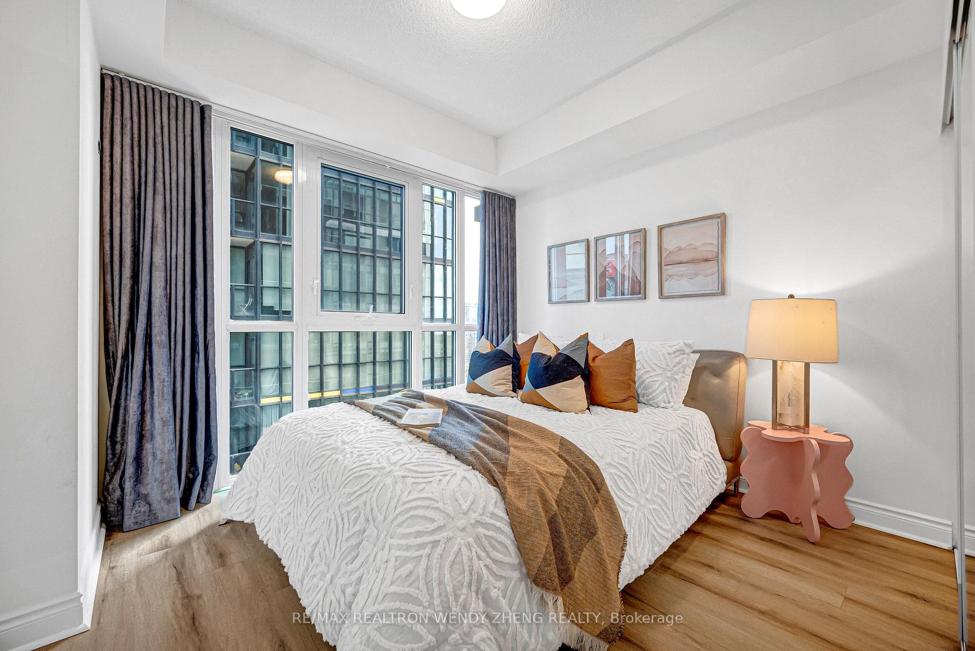 28 Ted Rogers Way Unit 2402 photo 21