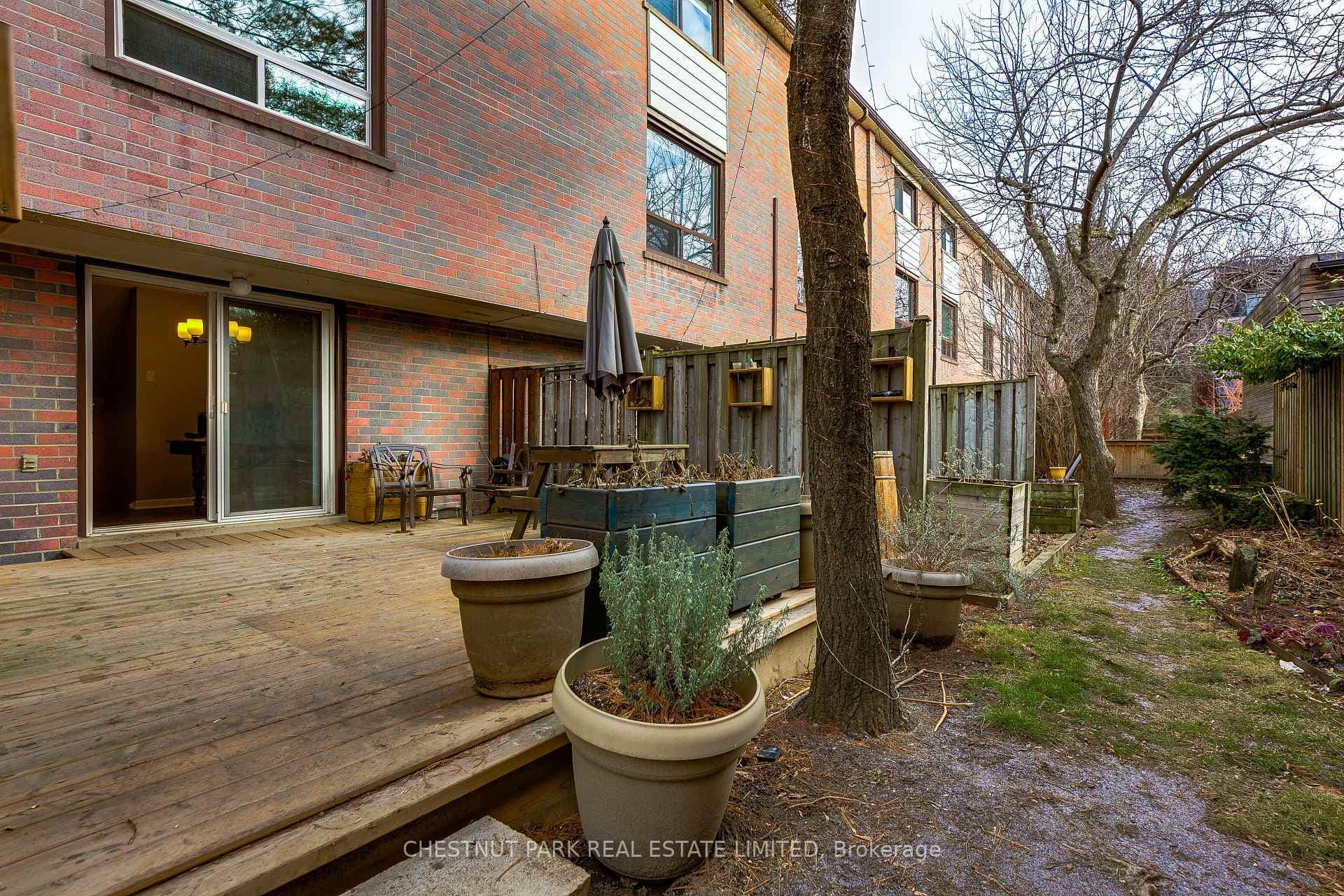 130 Clinton Street Unit 20 photo 24