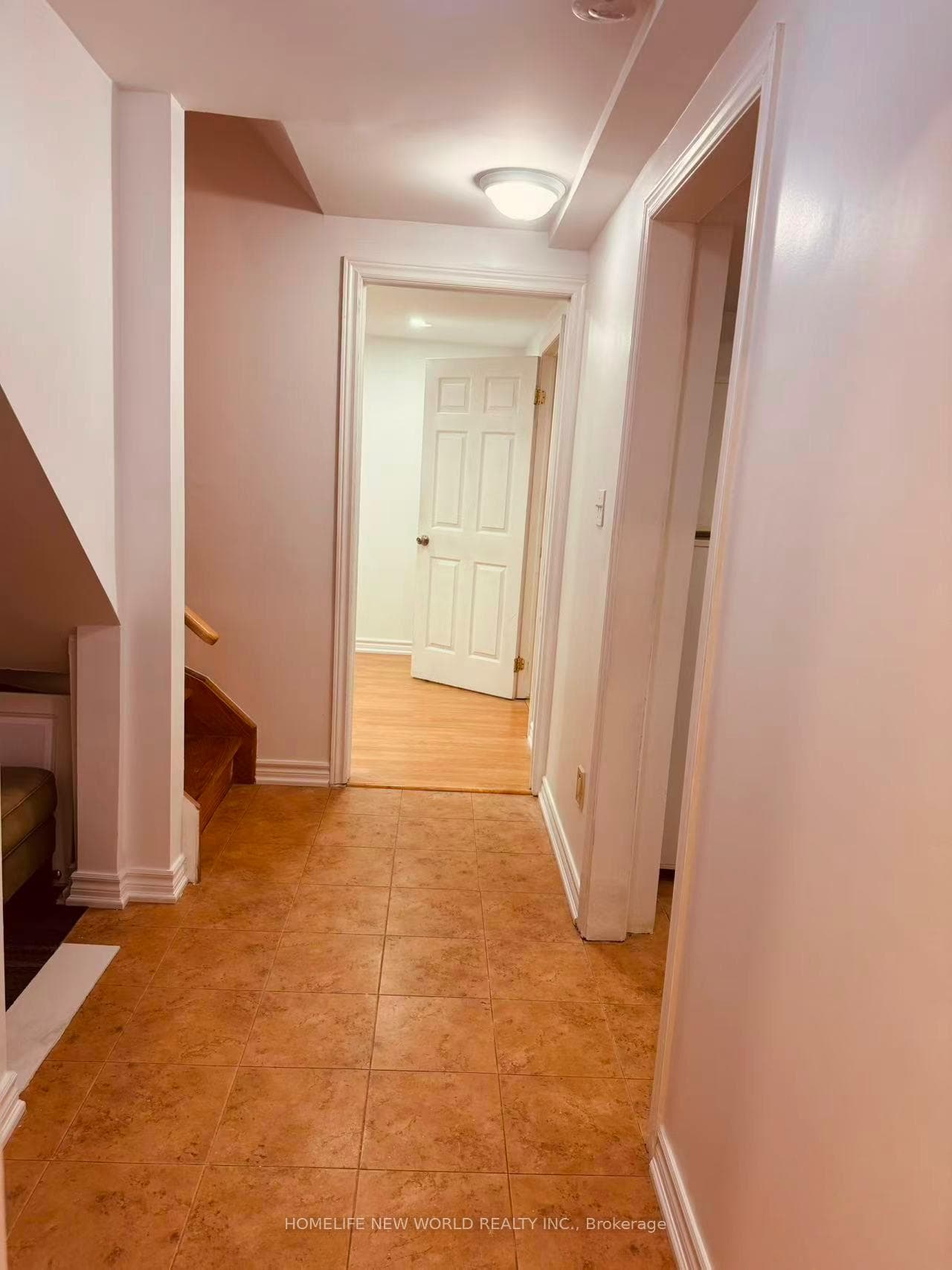 199 Hillcrest Lower Avenue Unit 10 photo 3