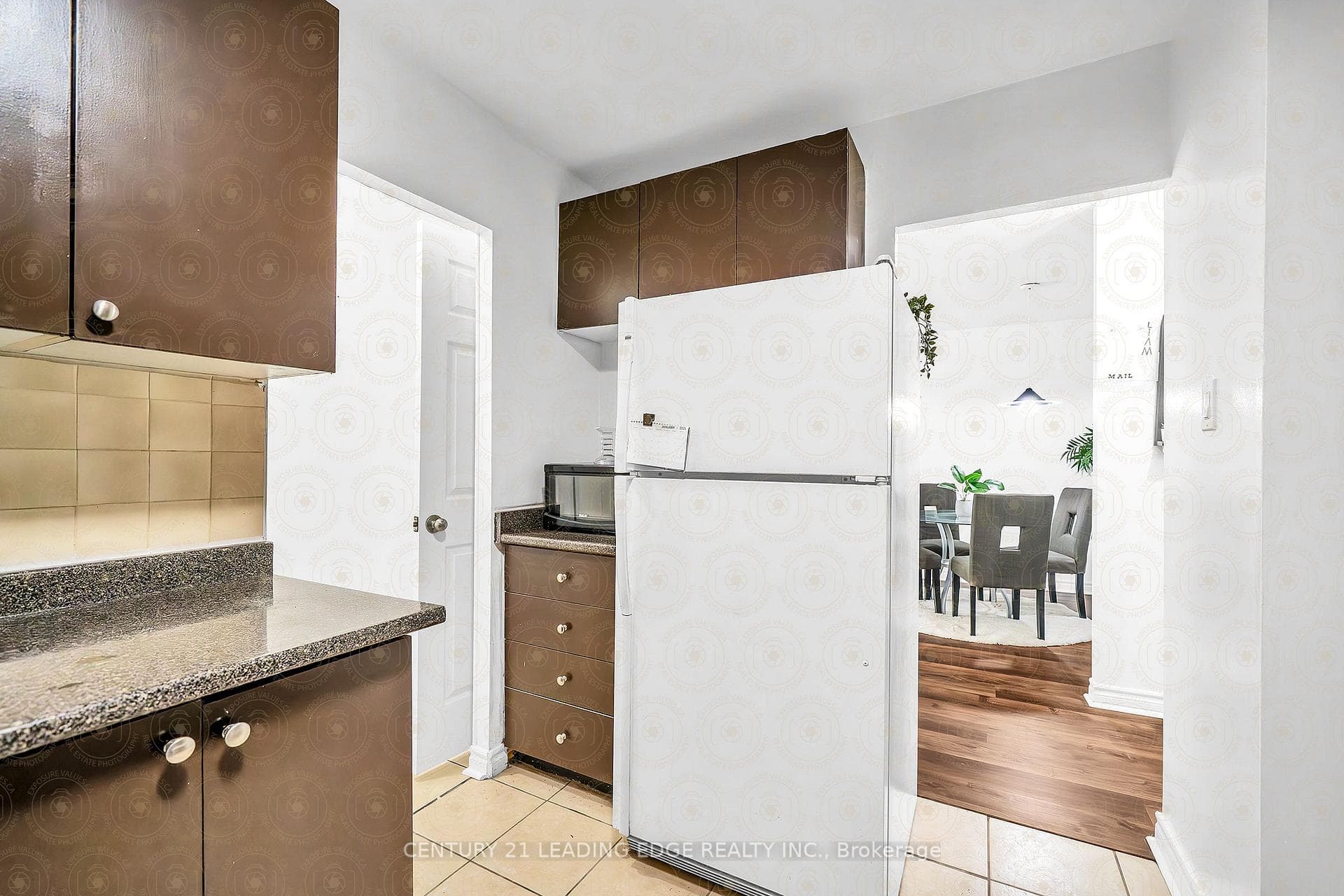 1690 Victoria Park Avenue Unit 102 photo 35