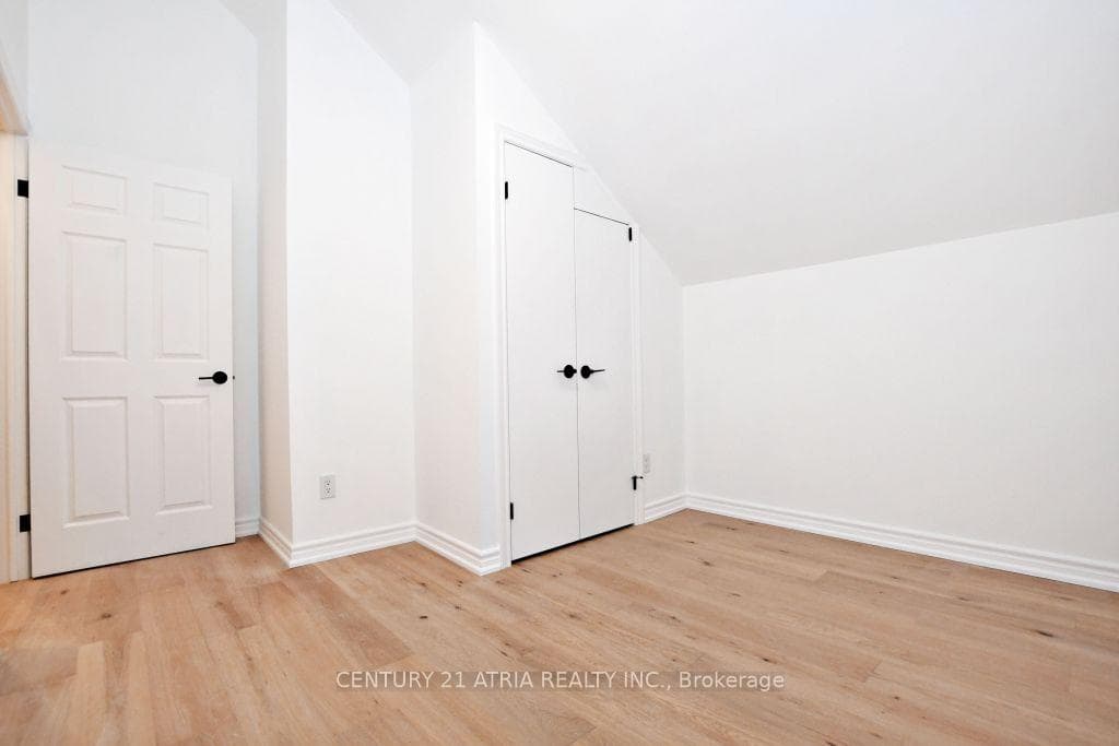 70 Centre Street Unit Upper photo 11