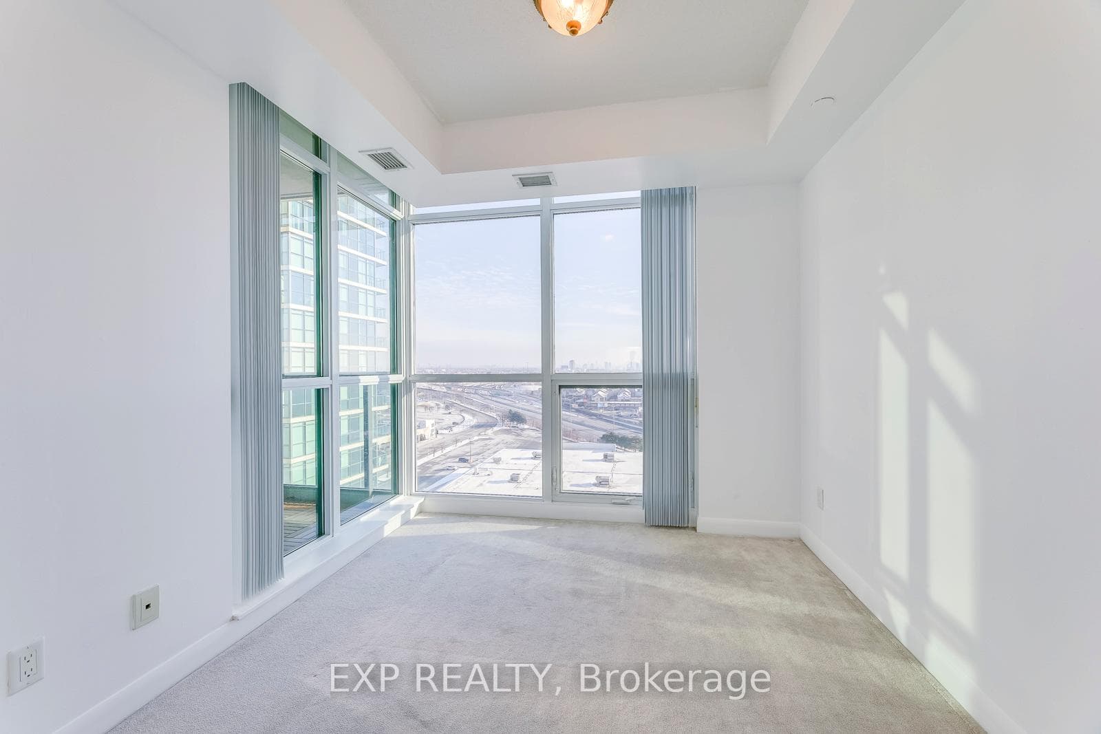 215 Sherway Gardens Road Unit 1501 photo 24