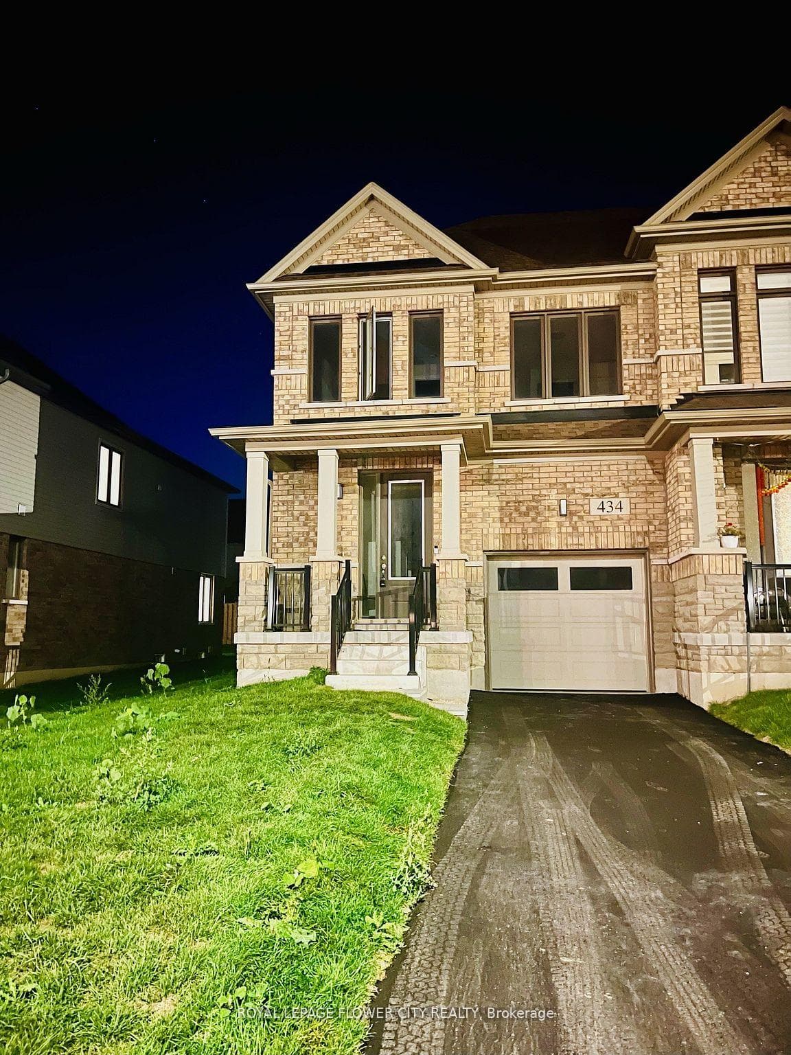 434 Robert Woolner Street photo 2