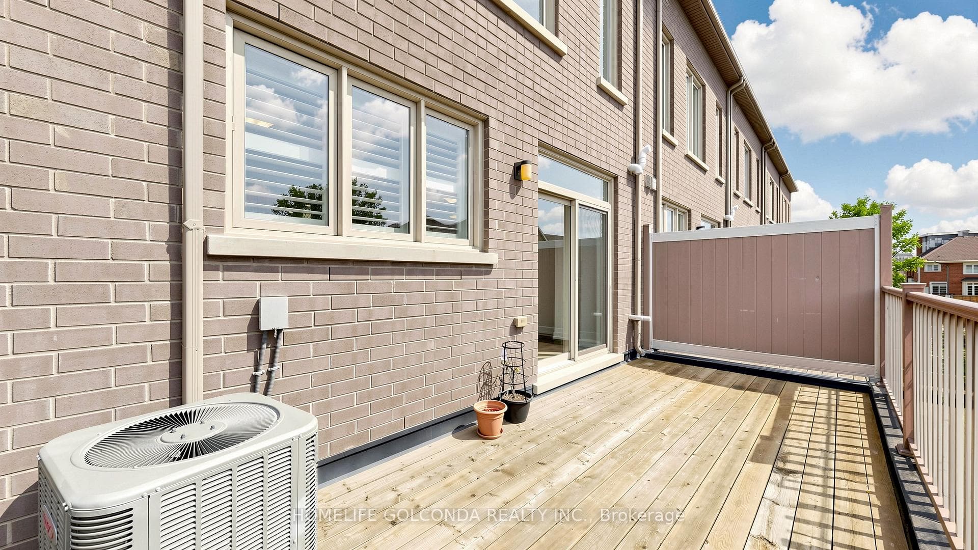 3062 Ernest Appelbe Boulevard photo 36