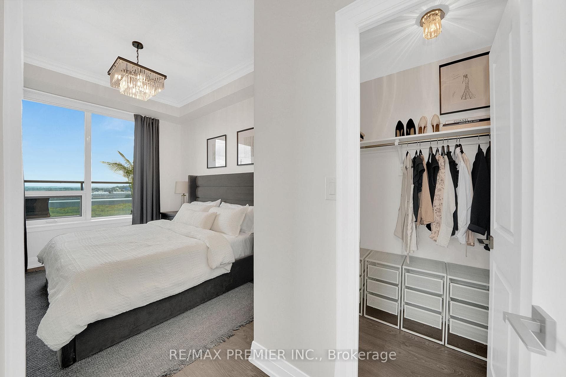 3700 Highway 7 Road Unit 306 photo 13